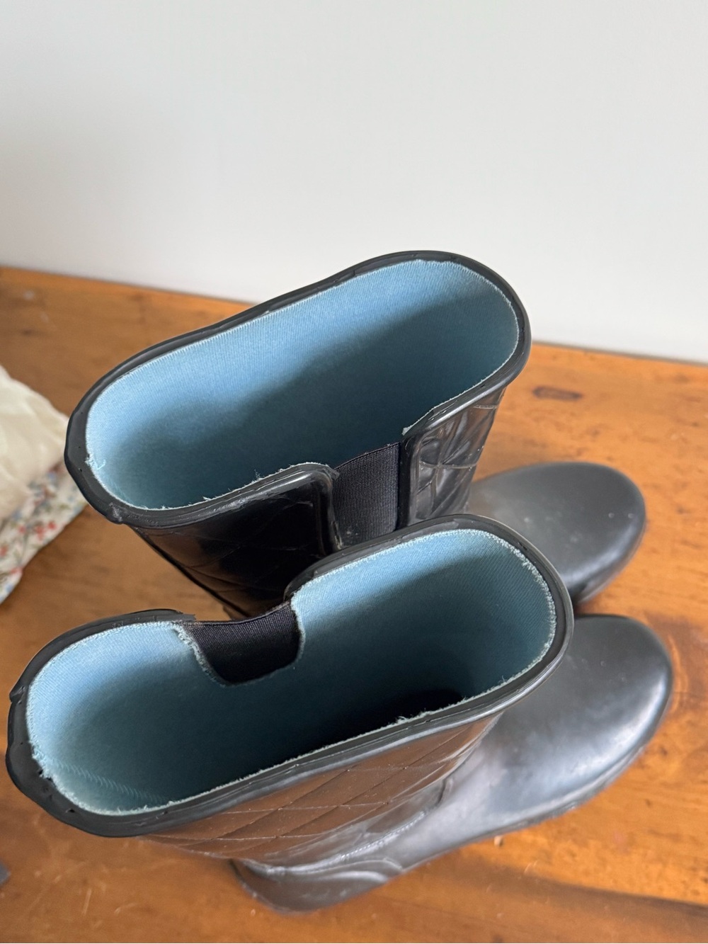 Sperry Black Quilted Mid-Calf Rain Boots - Picture 3 of 3